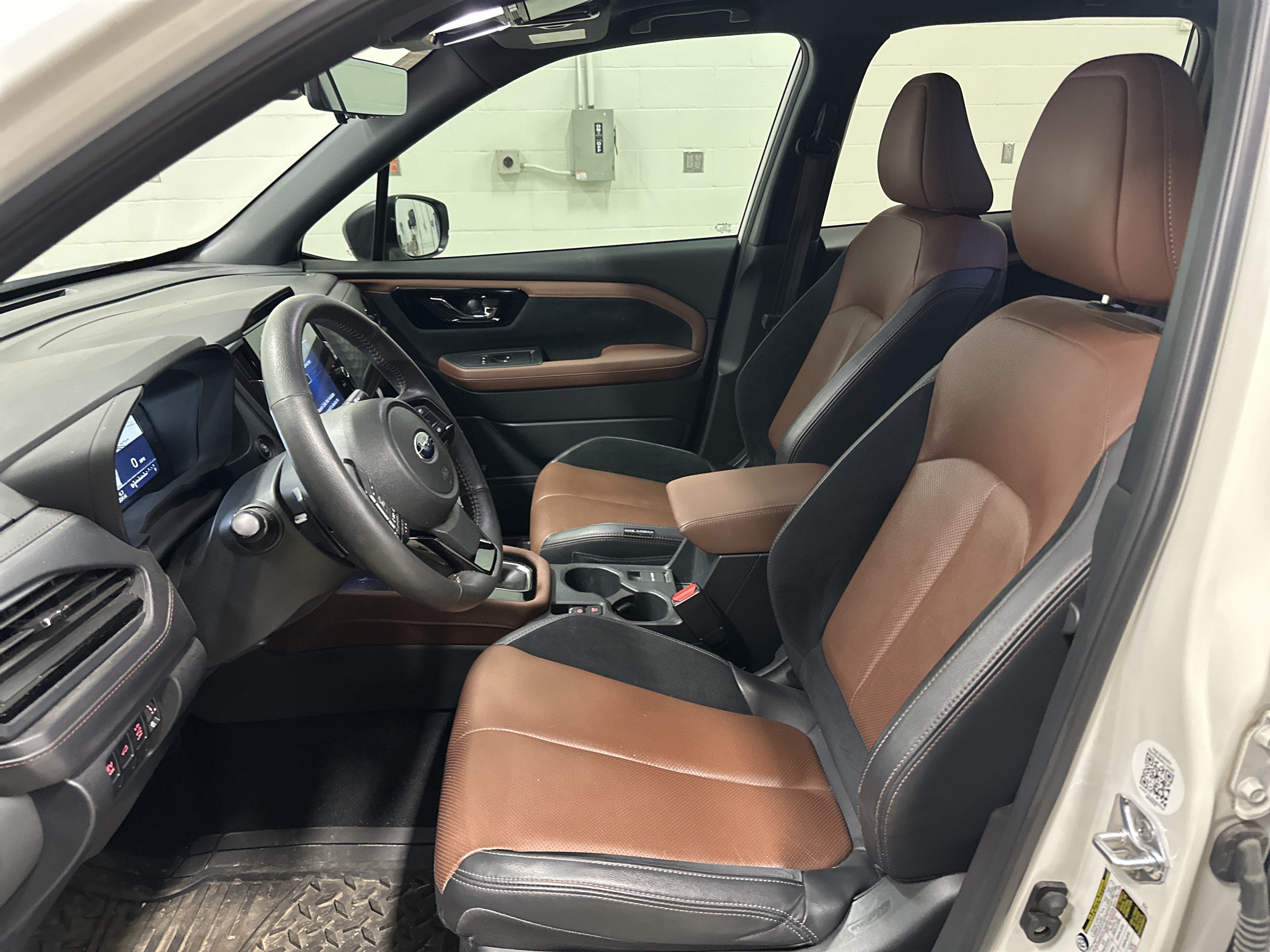 Used 2025 Subaru Forester Touring AWD/4WD image 16