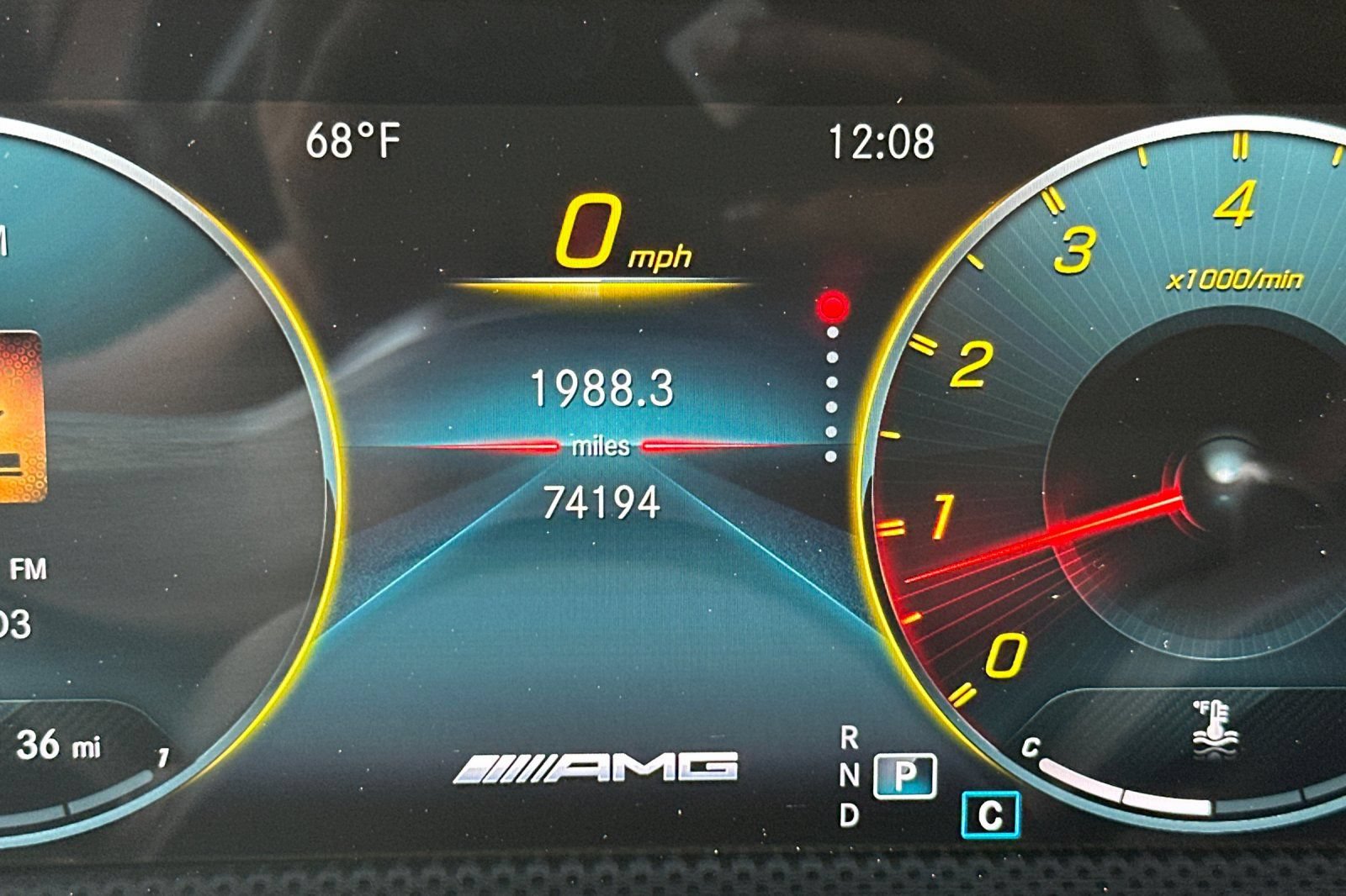 Used 2022 Mercedes-Benz CLA 35 AMG 4MATIC image 33
