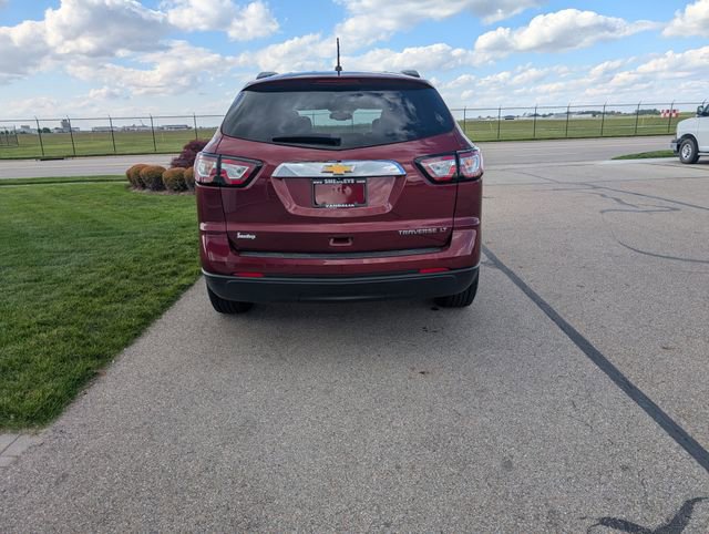Used 2015 Chevrolet Traverse LT FWD image 8
