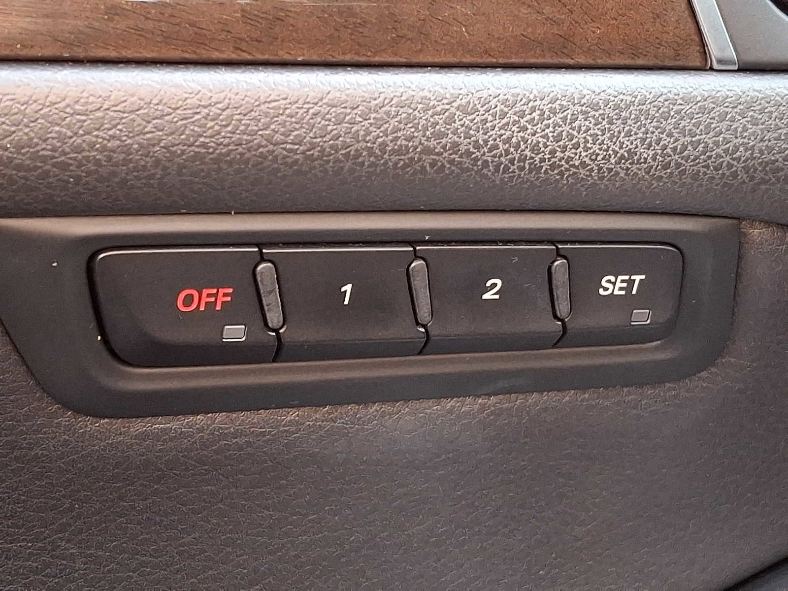 Used 2014 Audi Q5 2.0T Premium Plus w/ Premium Plus Package image 23