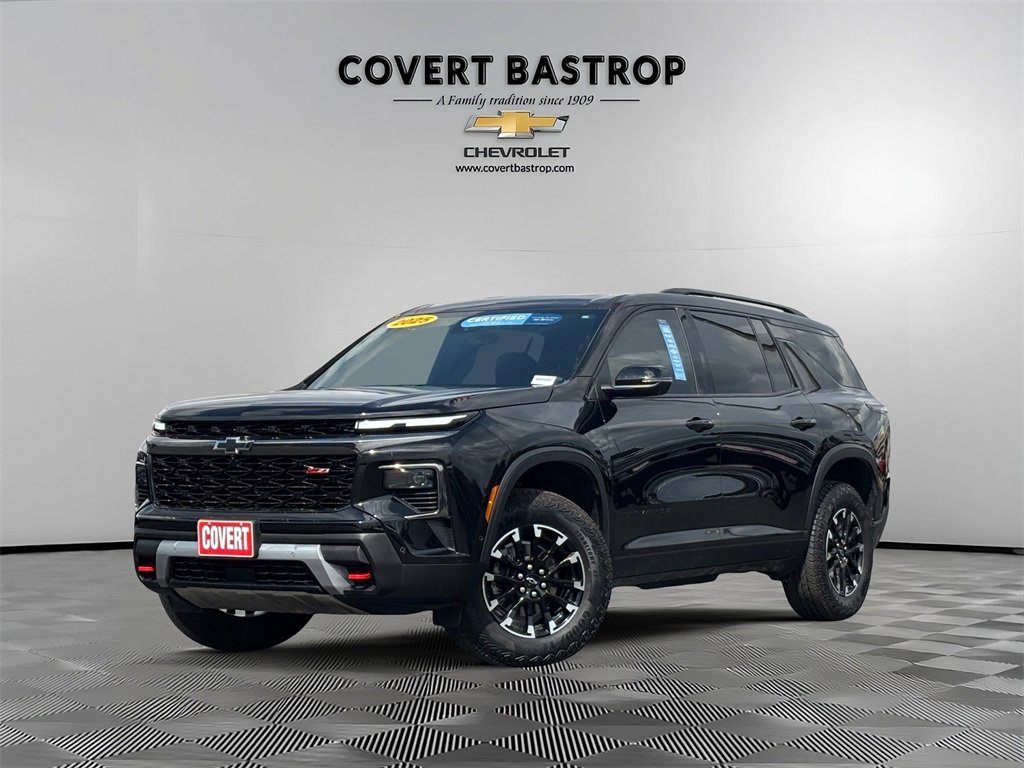 Certified 2025 Chevrolet Traverse Z71 w/ Enhanced Driving Package image 1