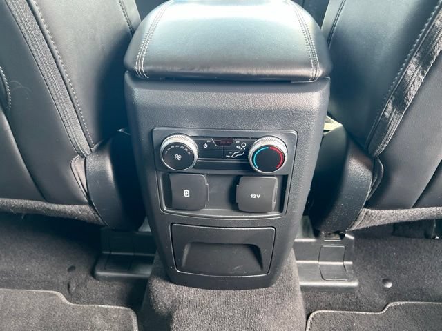 Used 2023 Ford Explorer XLT w/ Equipment Group 202A AWD/4WD image 25