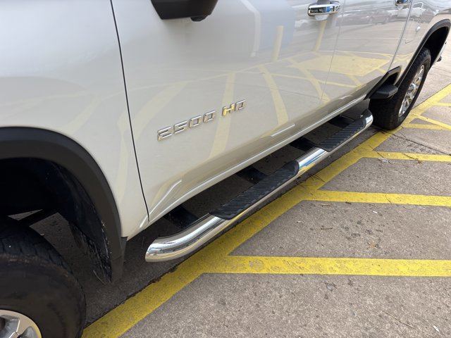 Used 2025 Chevrolet Silverado 2500 LT w/ Z71 Chrome Sport Edition image 16
