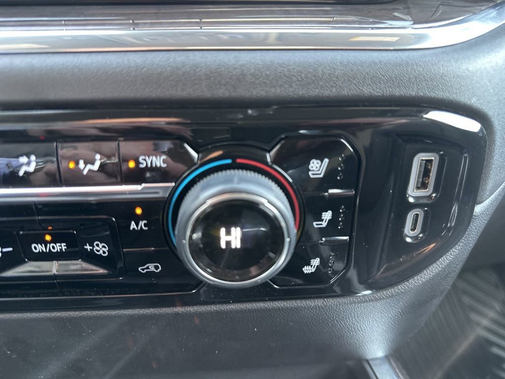 Used 2024 Chevrolet Silverado 1500 LTZ w/ Z71 Off-Road Package image 26