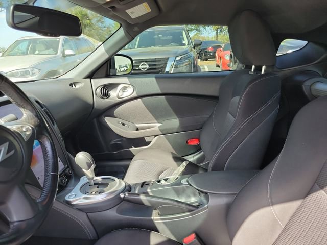 Used 2020 Nissan 370Z Coupe image 11