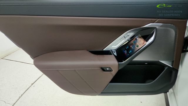Used 2026 BMW 740i RWD image 44