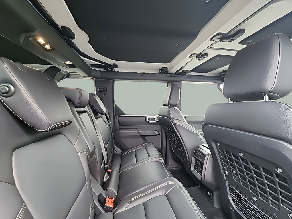 New 2026 Ford Bronco Badlands image 13