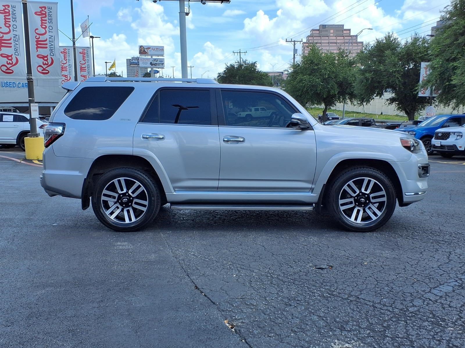 Used 2023 Toyota 4Runner Limited AWD/4WD image 5