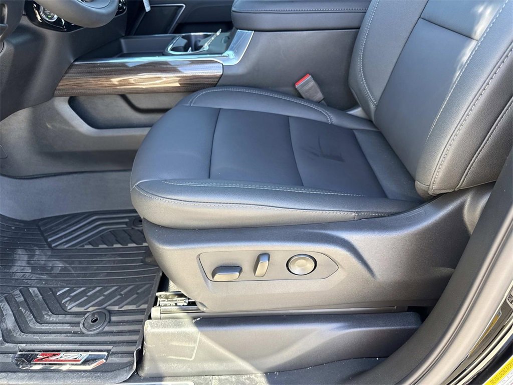 New 2026 Chevrolet Silverado 2500 LT w/ Texas Edition image 10