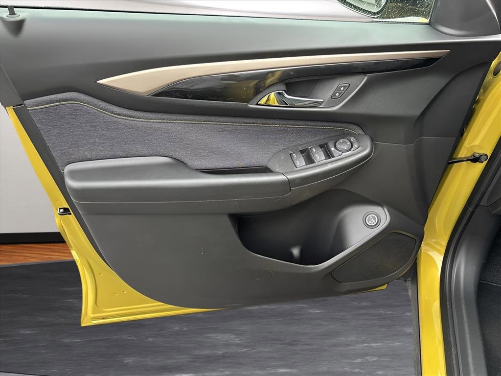 New 2025 Chevrolet TrailBlazer ACTIV w/ Convenience Package image 18