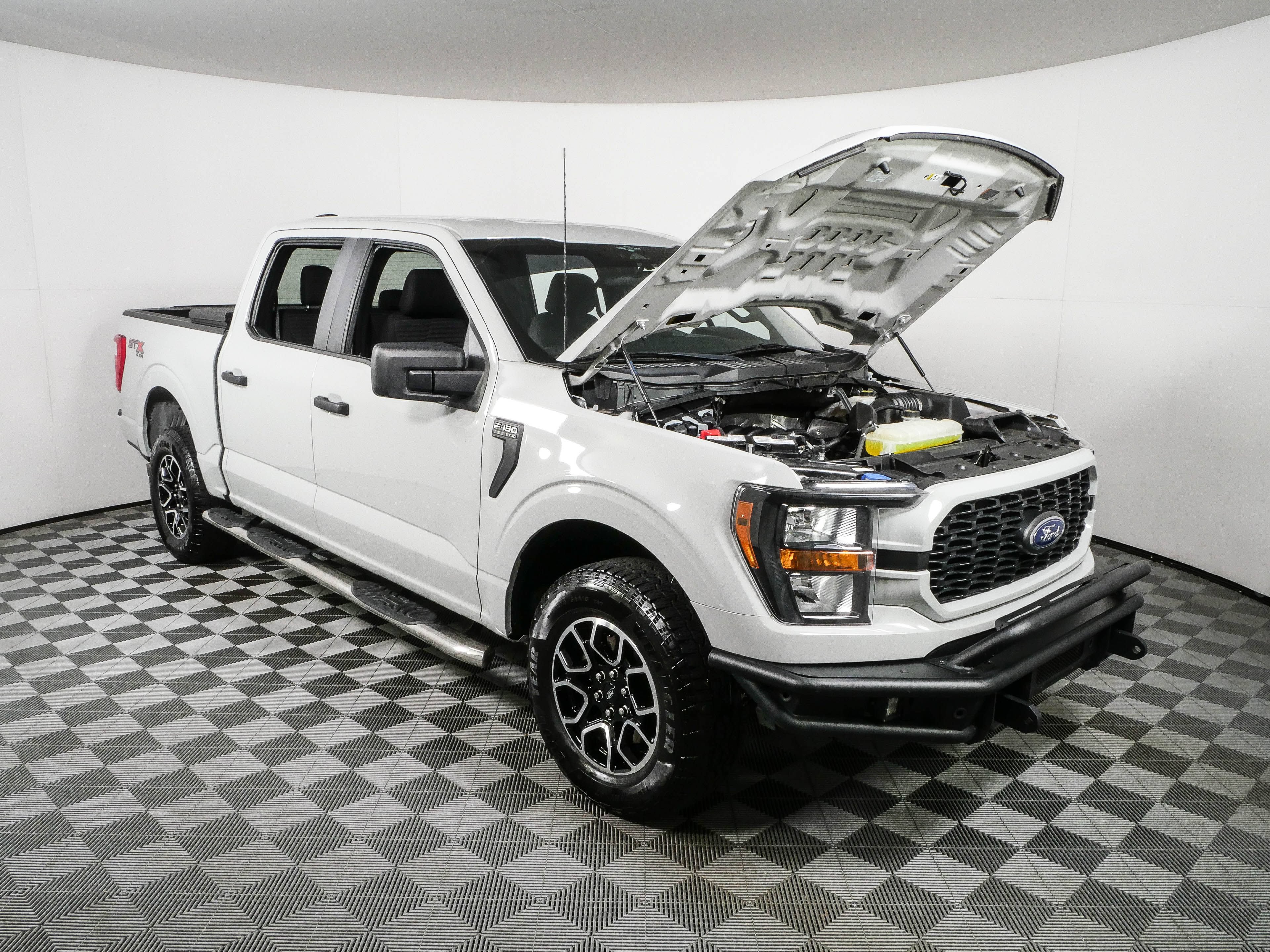 Used 2023 Ford F150 XL w/ STX Appearance Package AWD/4WD image 30