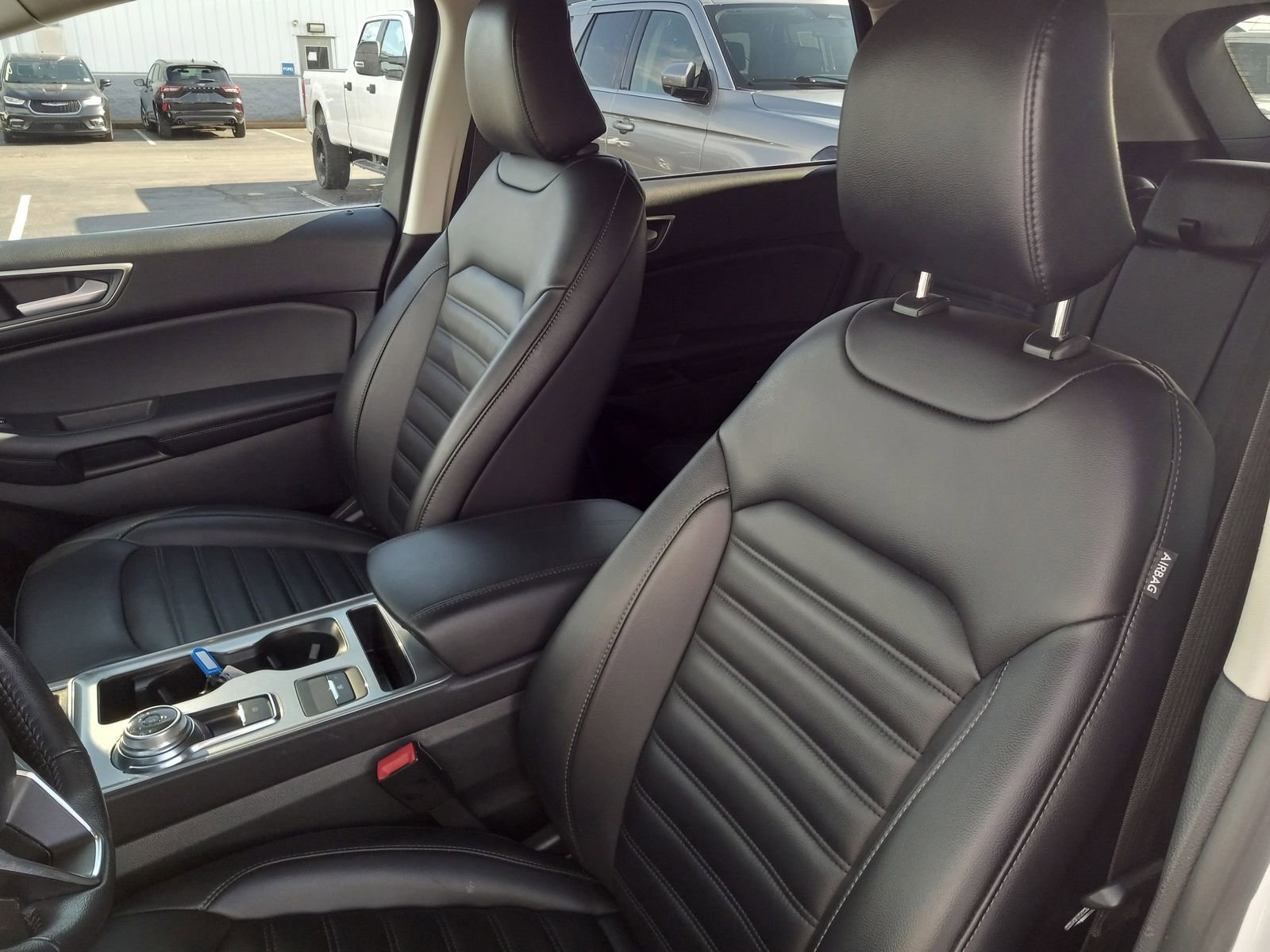 Used 2024 Ford Edge SEL AWD/4WD image 12