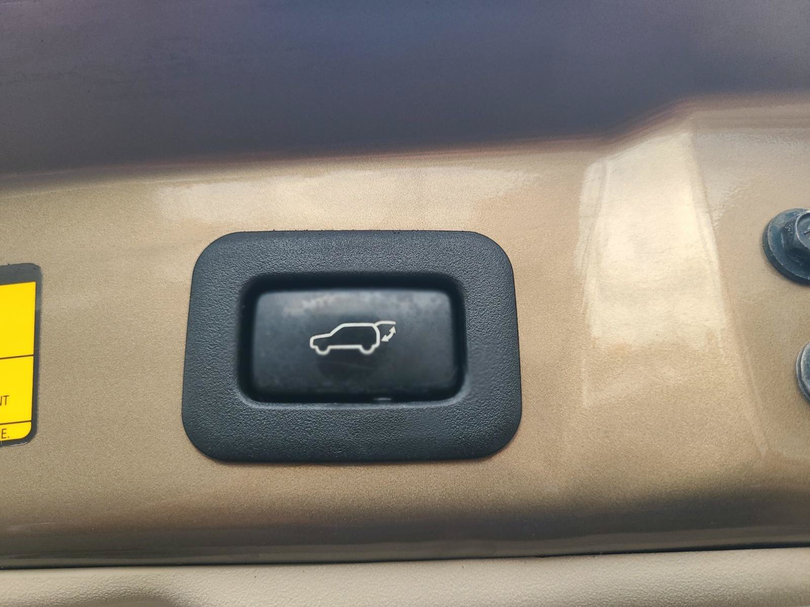 Used 2009 Toyota Venza w/ Comfort Pkg FWD image 20