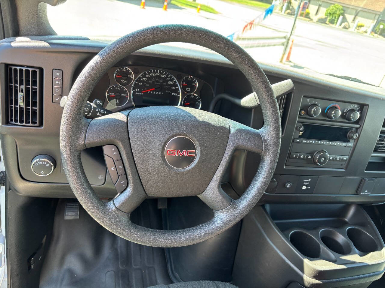 Used 2024 GMC Savana 2500 w/ Driver Convenience Package image 9