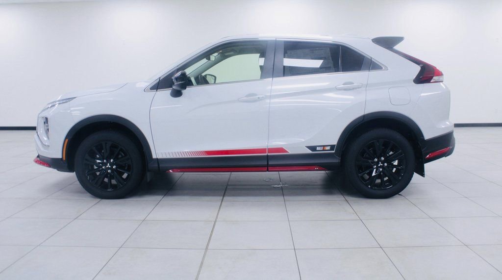 Used 2024 Mitsubishi Eclipse Cross Ralliart image 2