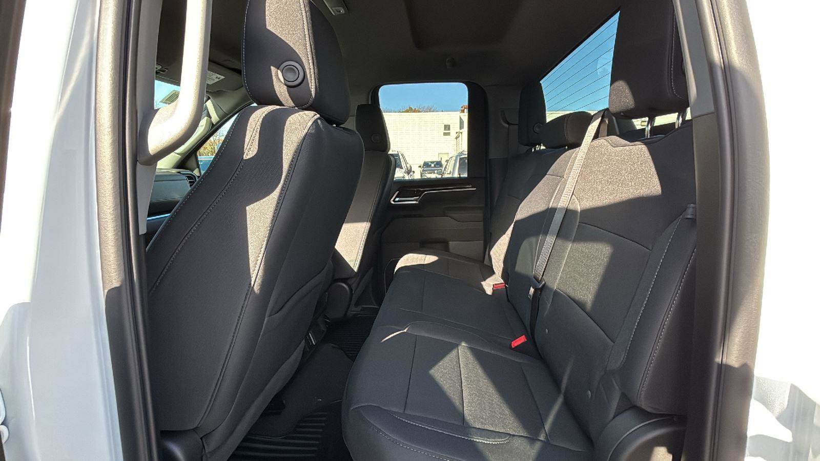 New 2026 GMC Sierra 2500 SLE w/ SLE Value Package; image 29