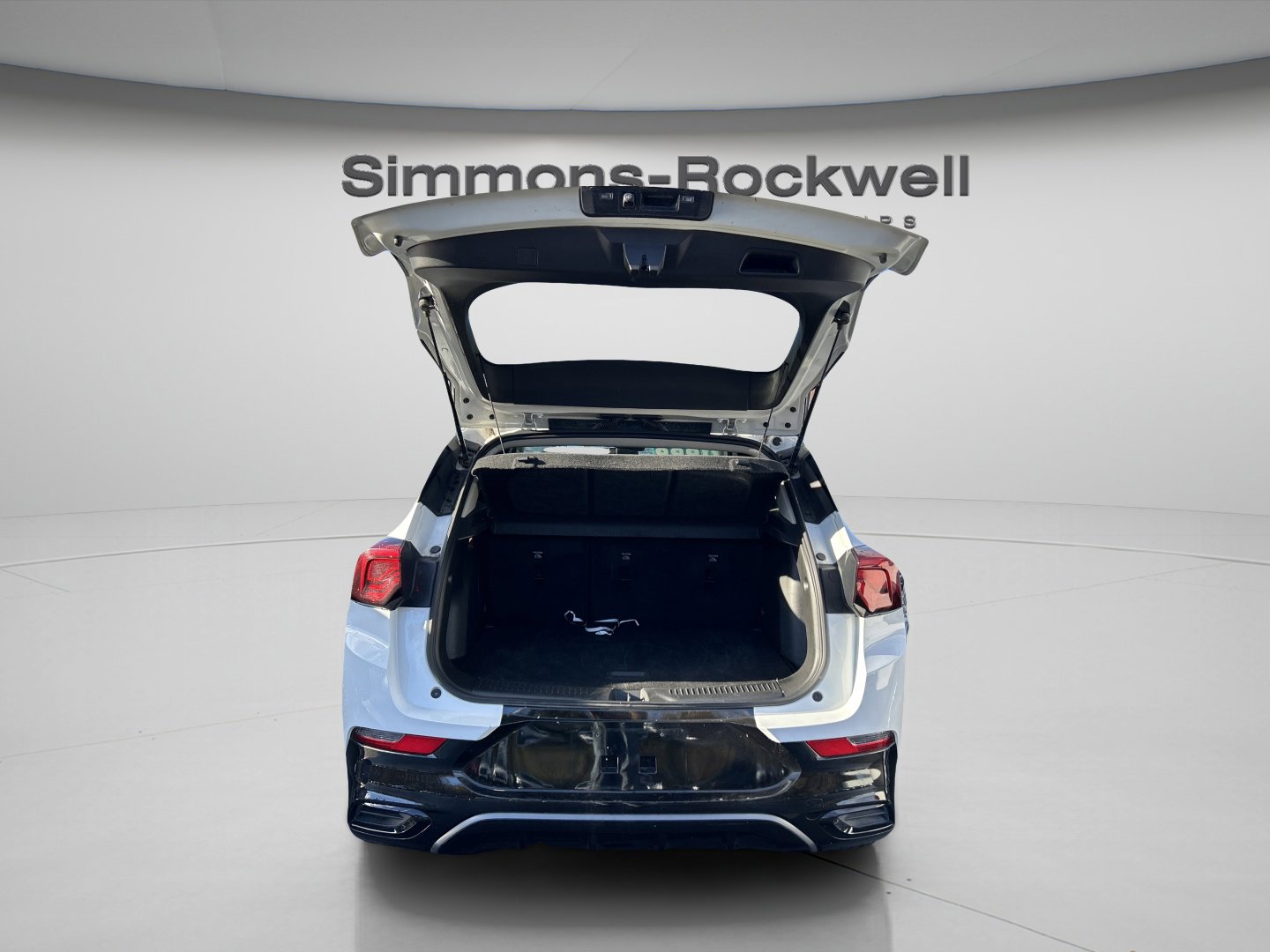 Used 2024 Buick Encore GX Sport Touring image 38