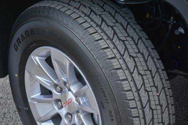 New 2025 GMC Sierra 1500 SLE w/ Preferred Package image 3