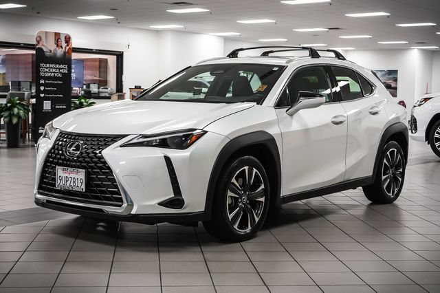 Certified 2025 Lexus UX 300h FWD w/ Accessory Package (Z2) image 3