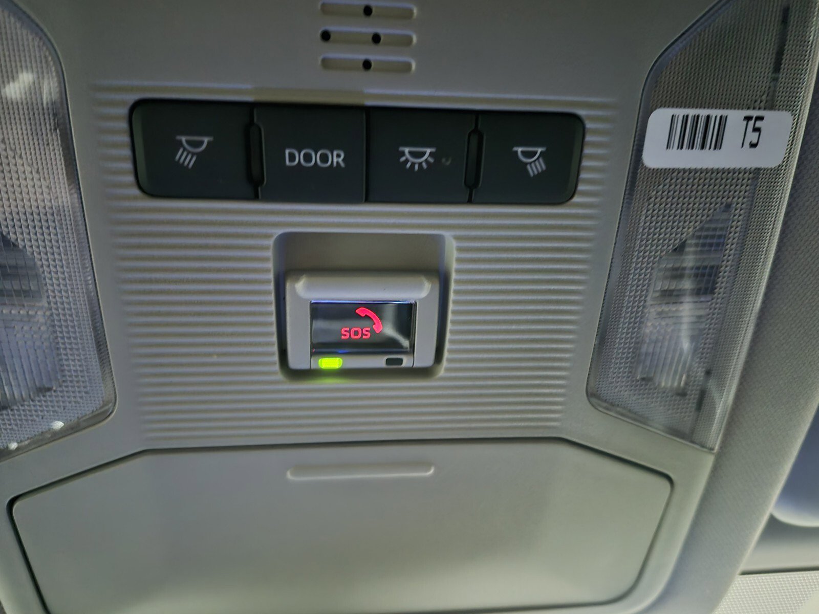 New 2025 Toyota RAV4 LE image 27