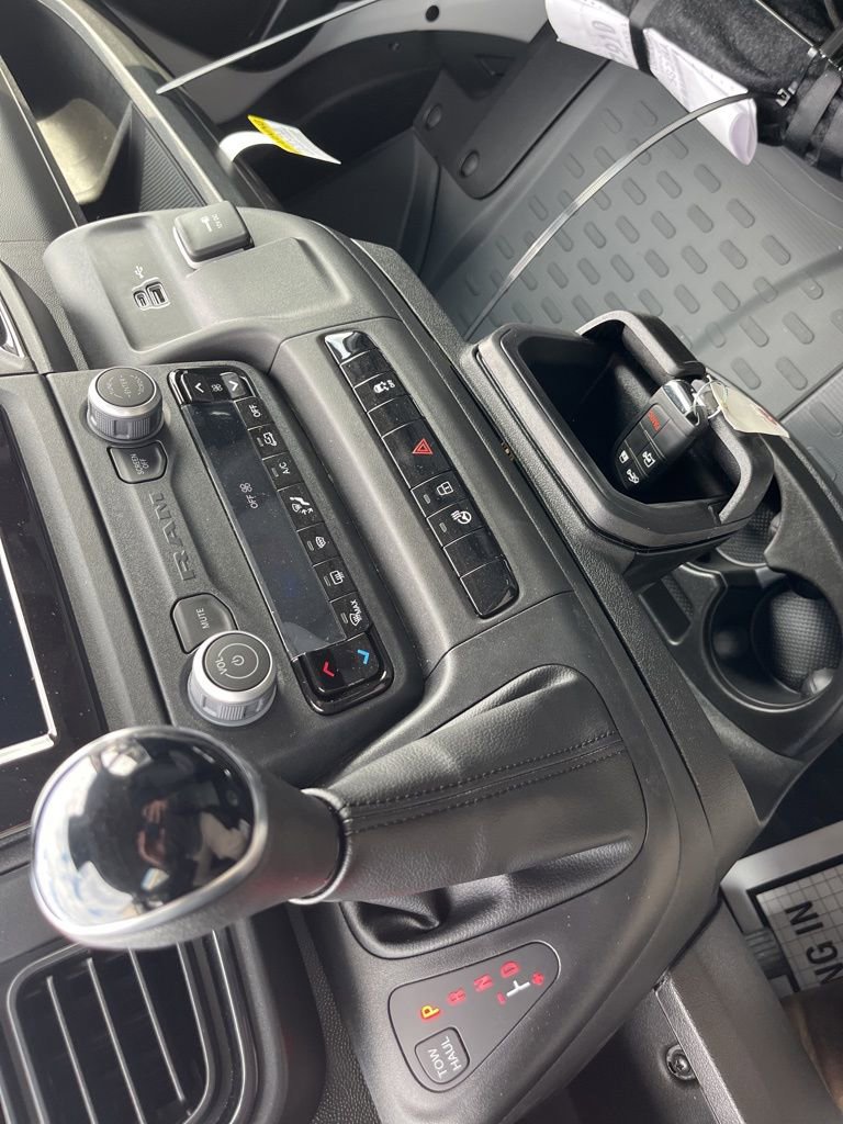 New 2025 RAM ProMaster 1500 w/ Cold Weather Group image 16