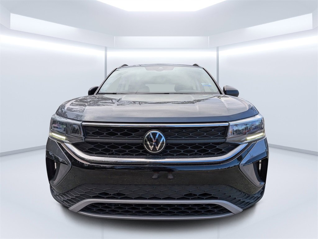 Used 2024 Volkswagen Taos S image 8