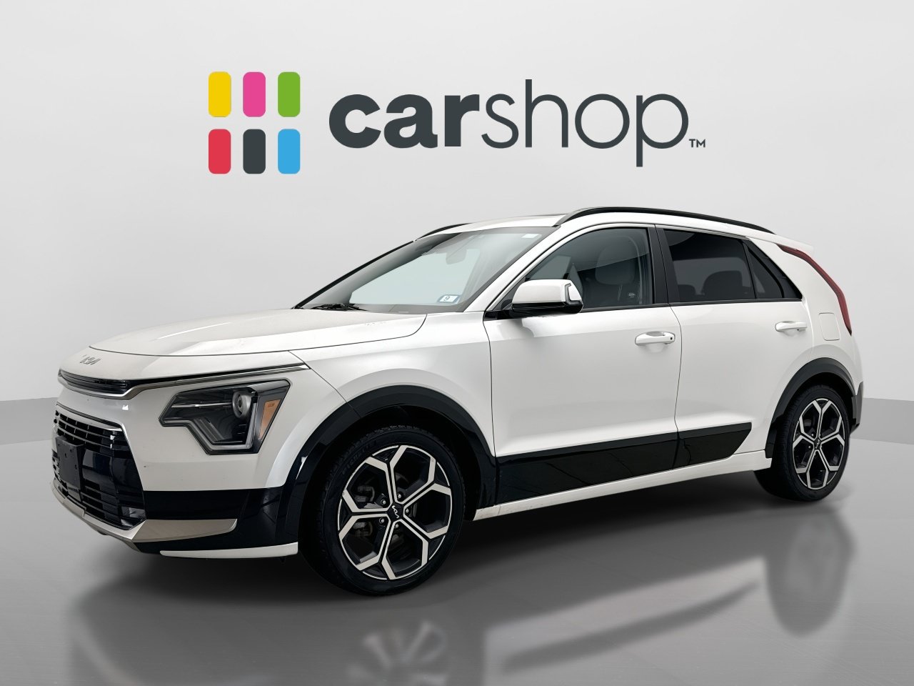Used 2023 Kia Niro EX Touring