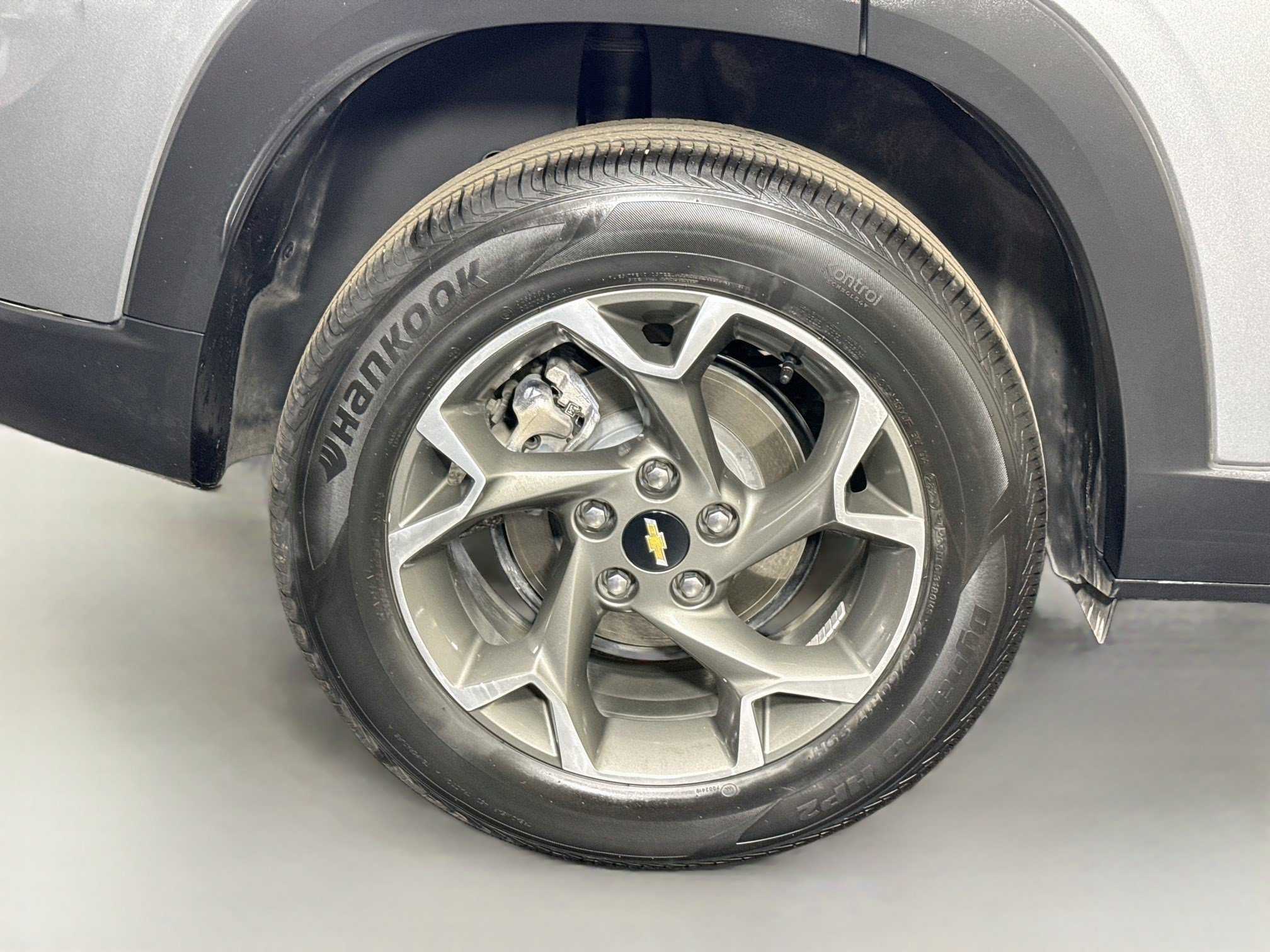 Used 2026 Chevrolet Trax LT FWD image 32