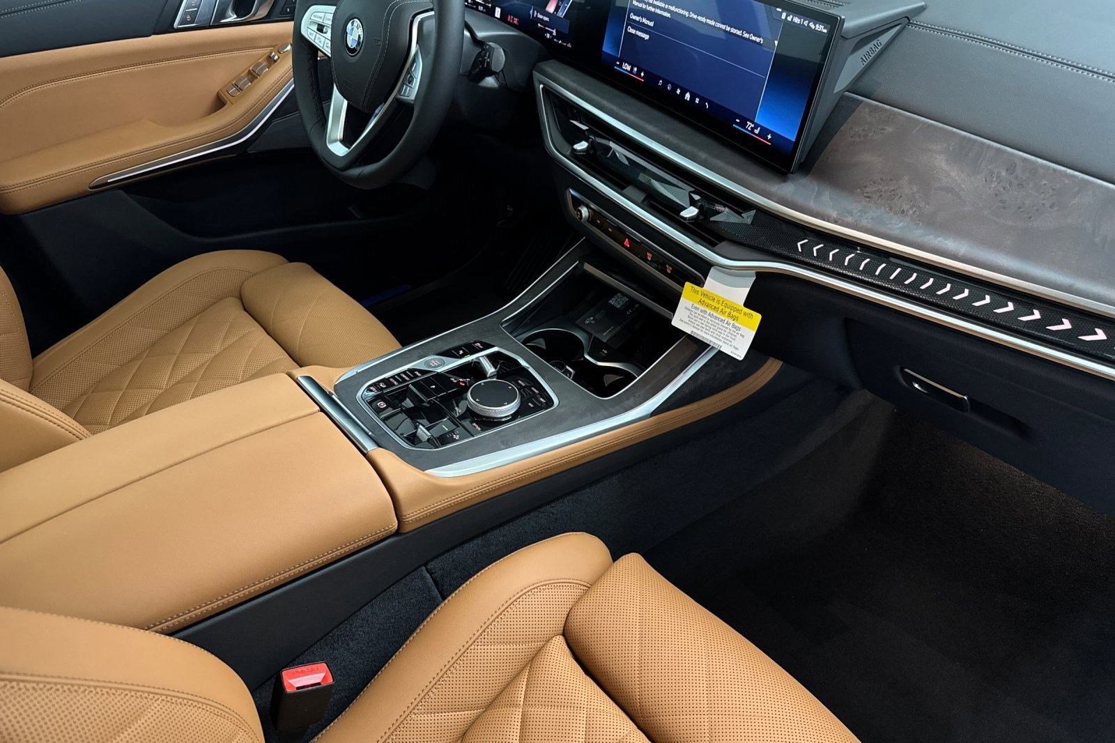 Used 2026 BMW X7 xDrive40i w/ Premium Package image 28