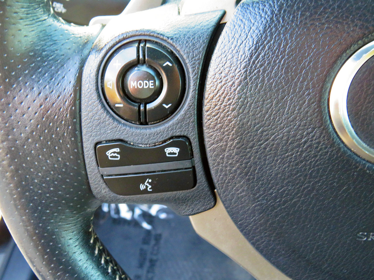 Used 2015 Lexus IS 350 w/ F-Sport Package image 26