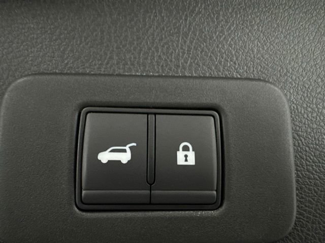 Used 2025 Nissan Murano Platinum AWD/4WD image 9