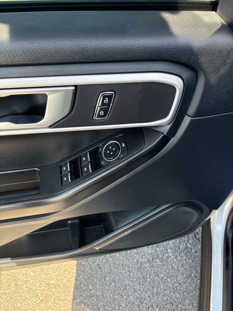 Used 2021 Ford Explorer 2WD image 10