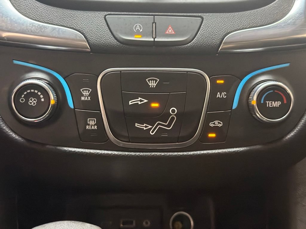 Used 2024 Chevrolet Equinox LT AWD/4WD image 16