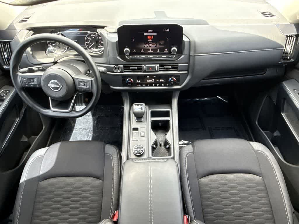 Used 2024 Nissan Pathfinder S AWD/4WD image 24