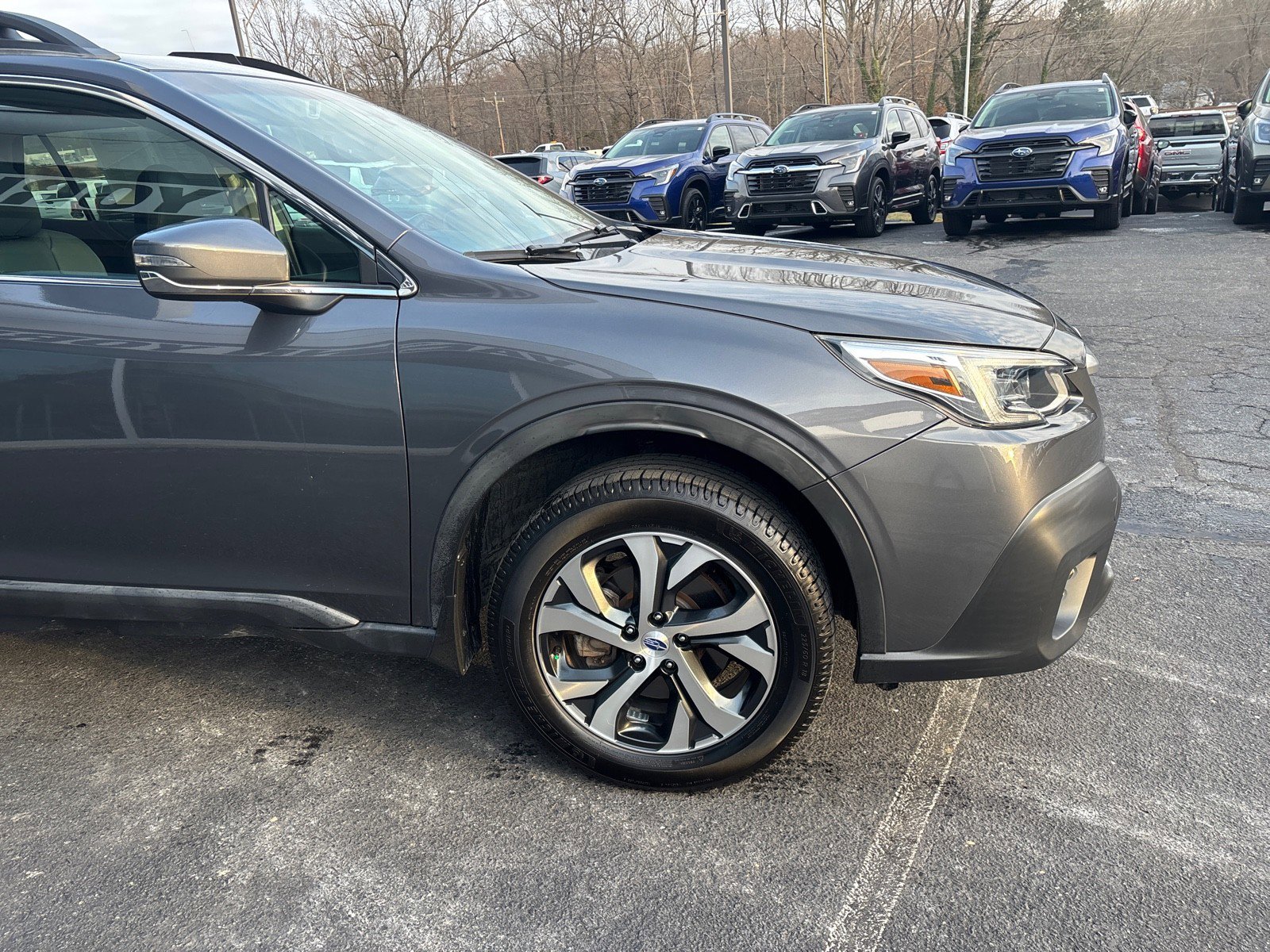 Used 2020 Subaru Outback Limited w/ Popular Package #2 image 5