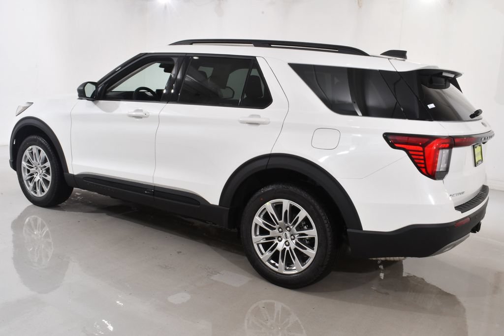 New 2026 Ford Explorer Active w/ Active Comfort Package AWD/4WD image 15