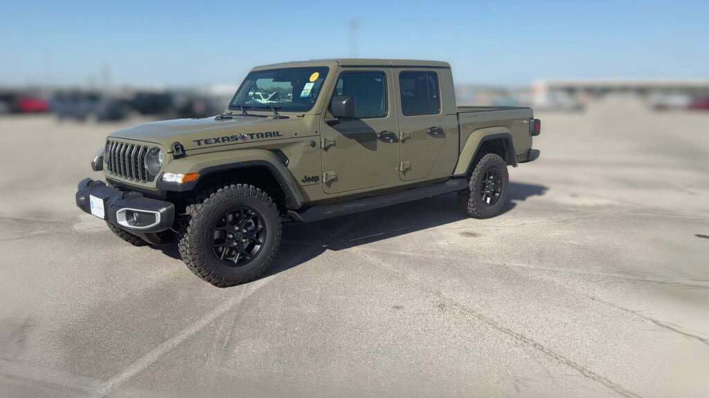 New 2025 Jeep Gladiator Sport