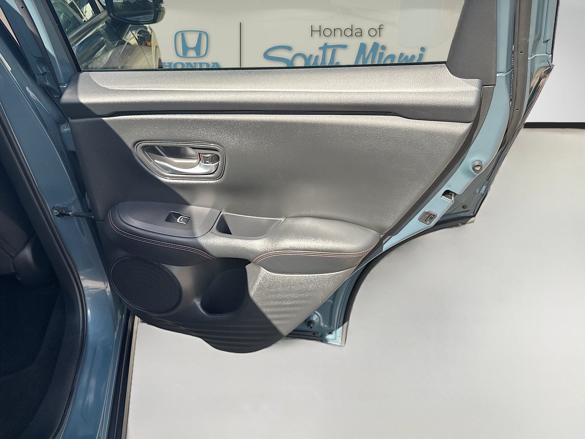 Certified 2025 Honda HR-V Sport image 29