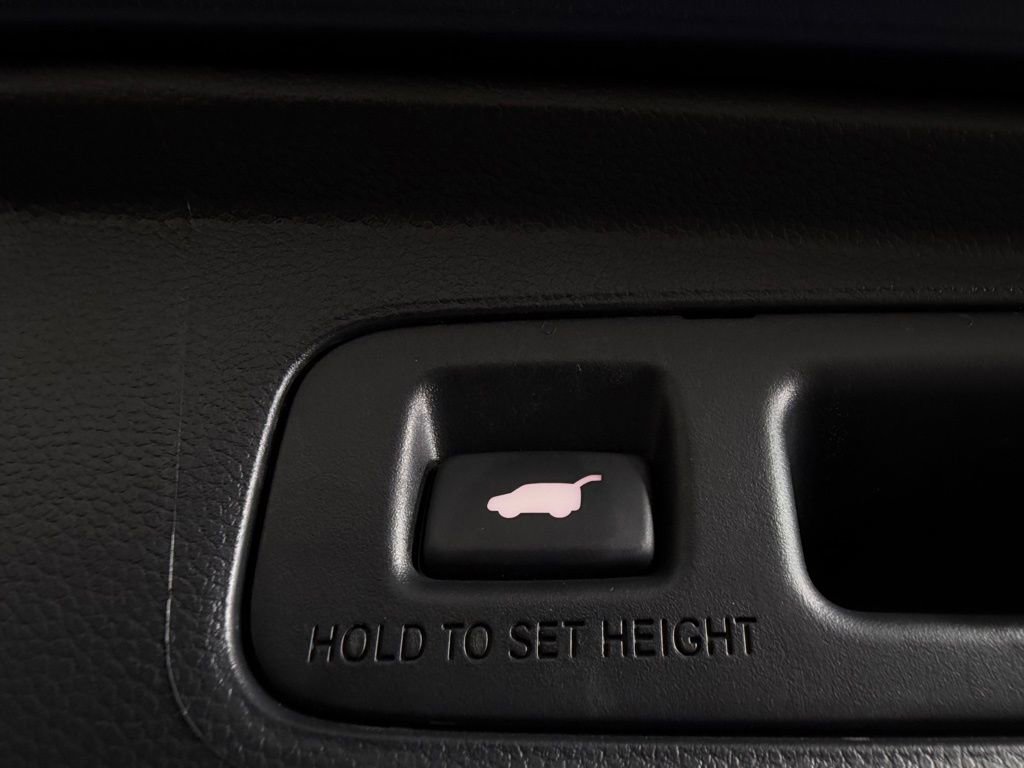 Used 2025 Honda CR-V Sport-L image 27