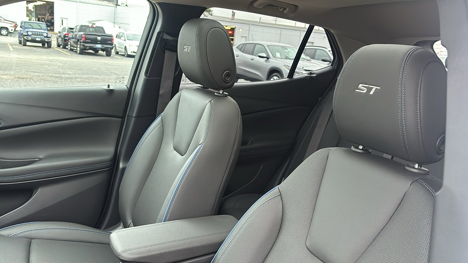 New 2026 Buick Encore GX Sport Touring w/ Comfort Package image 13