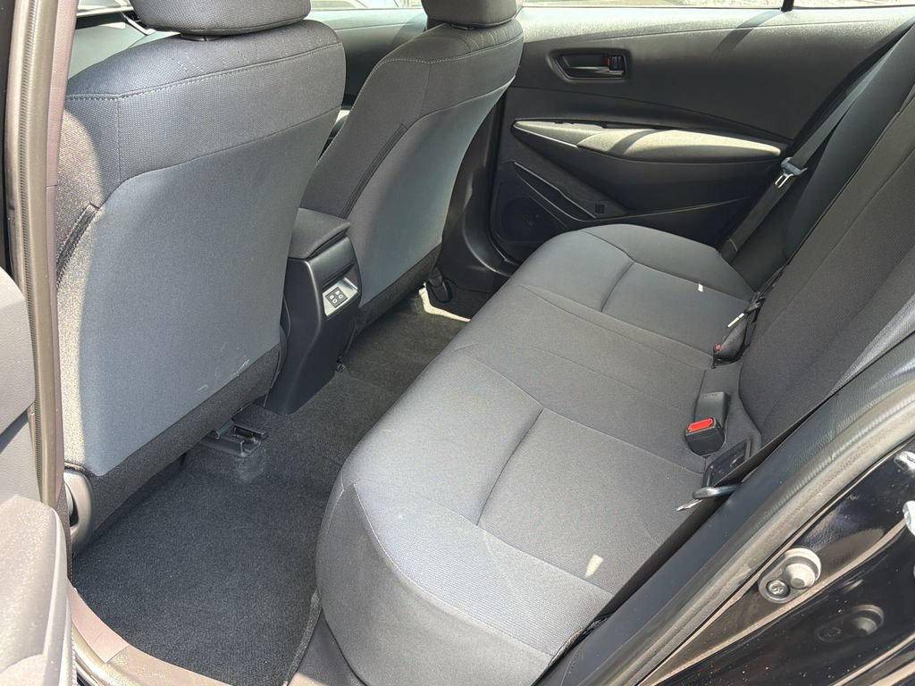Used 2026 Toyota Corolla LE FWD image 17