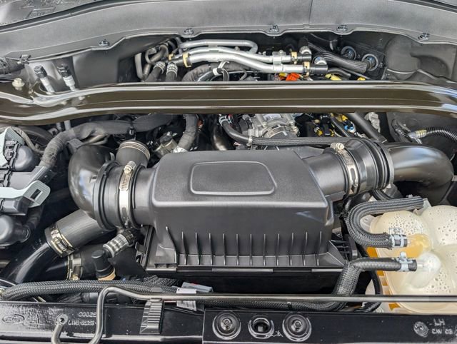 Used 2023 Ford Explorer Platinum w/ Technology Package image 21