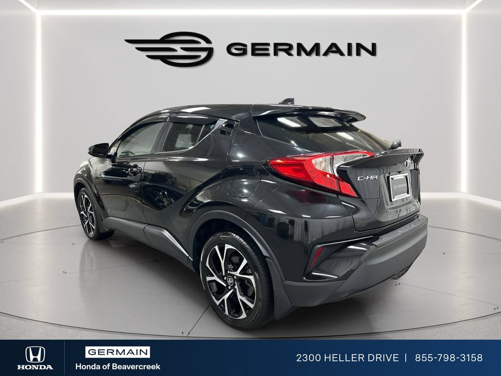 Used 2019 Toyota C-HR XLE FWD image 6