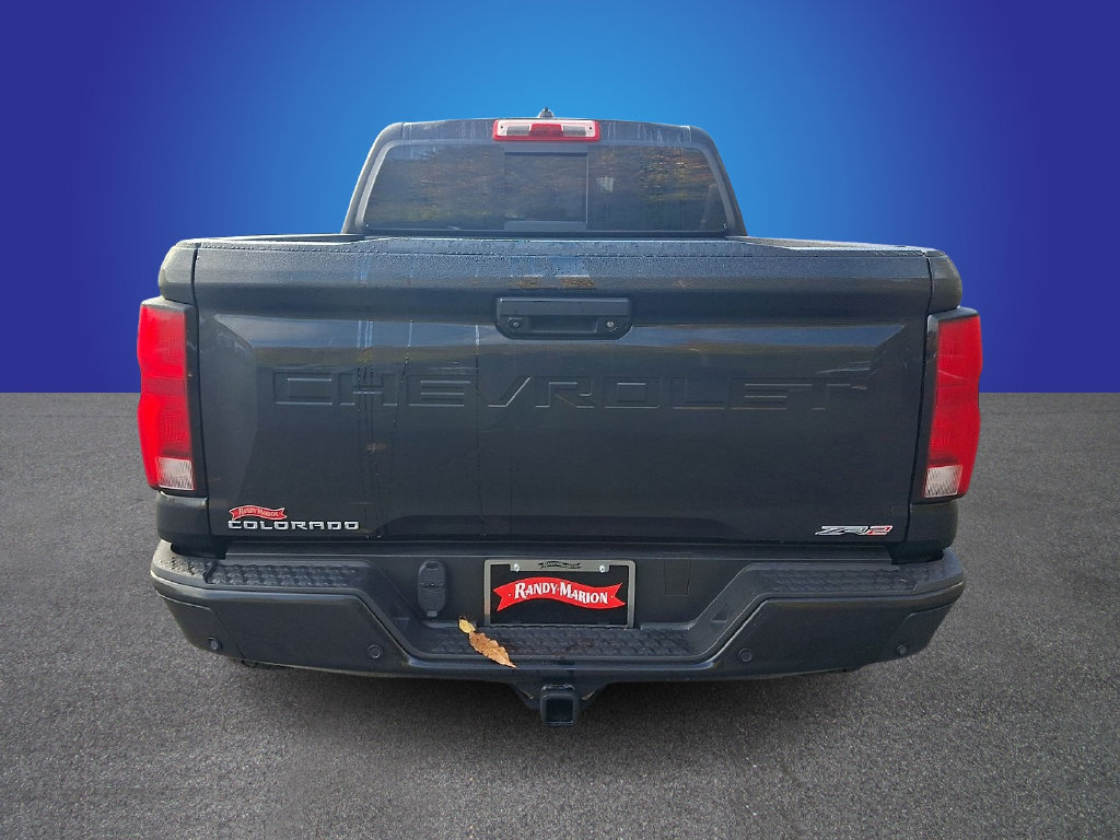 Used 2024 Chevrolet Colorado ZR2 w/ Safety Package AWD/4WD image 5