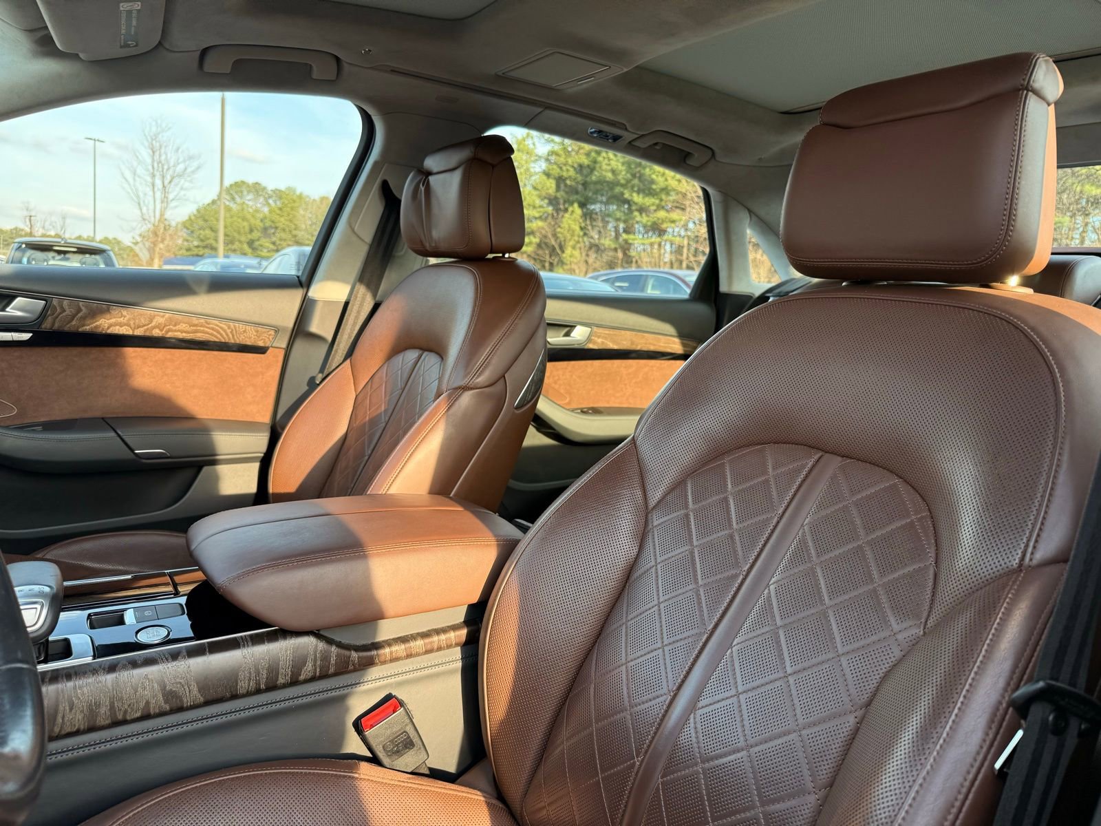 Used 2015 Audi A8 L 4.0T image 16