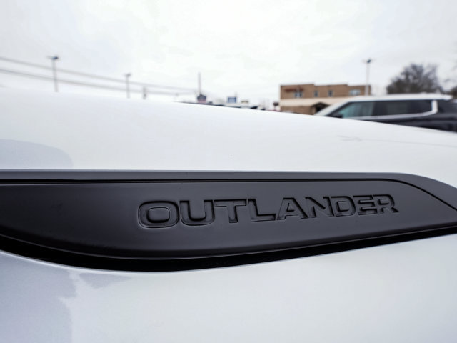 New 2026 Mitsubishi Outlander AWD image 51