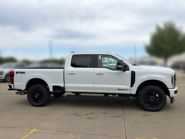 New 2026 Ford F250 Lariat w/ Black Appearance Package AWD/4WD image 4
