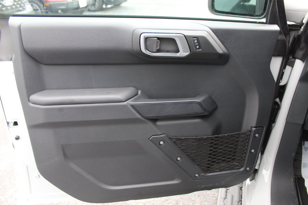 New 2026 Ford Bronco Outer Banks AWD/4WD image 19