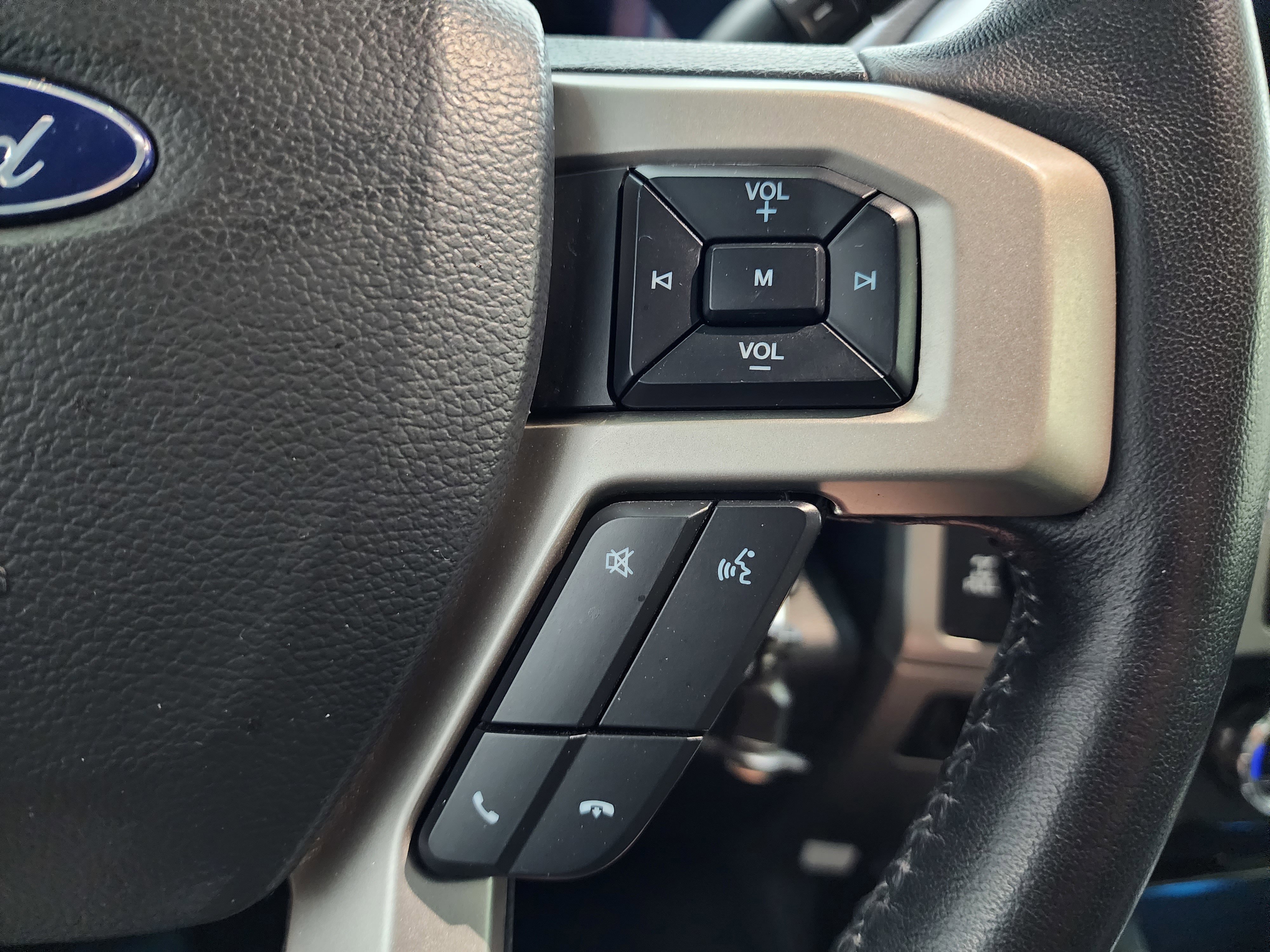 Used 2022 Ford F250 Lariat image 16