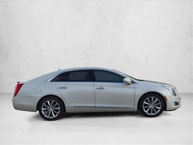 Used 2013 Cadillac XTS Luxury w/ Driver Awareness Package FWD image 4